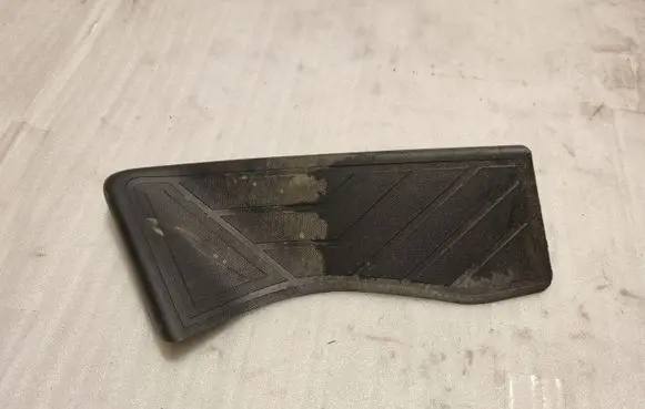 Opel Grandland X Foot rest pad/dead pedal 9811350777