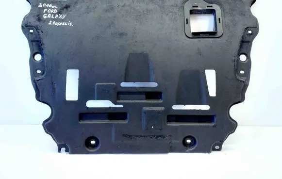 Ford Galaxy Engine splash shield/under tray