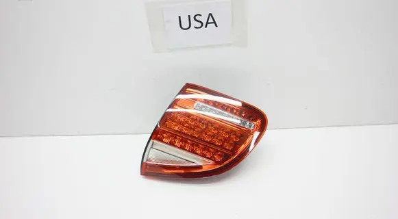 Porsche Cayenne (92A) Tailgate rear/tail lights 7P5945094N