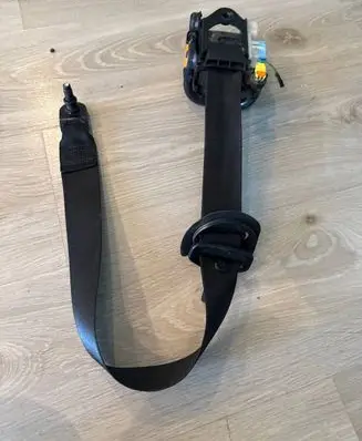 Mercedes-Benz B W246 W242 Front seatbelt A2468600185 2468600185