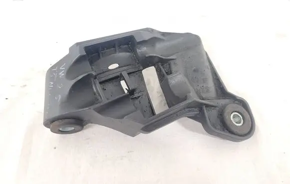 Volkswagen Transporter - Caravelle T5 Gearbox mounting bracket 7H0711781F