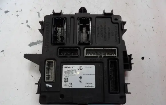 Renault Captur II Other control units/modules 284B13925R A2C13120313