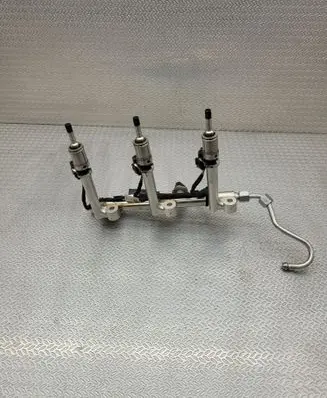 Volvo XC40 Fuel main line pipe P32257109