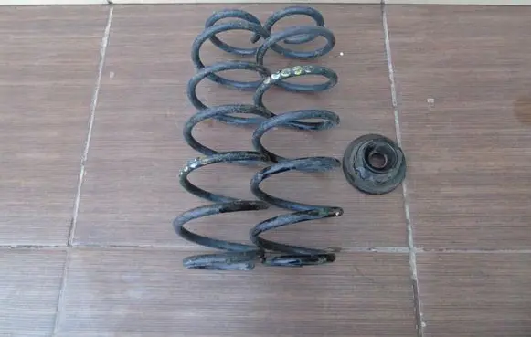 Audi A2 Rear coil spring 1J0512149B