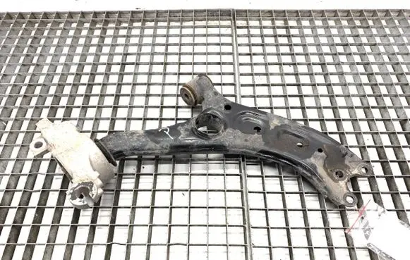 Honda CR-V Front control arm 