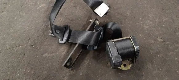 BMW X5 E53 Rear seatbelt S47051508