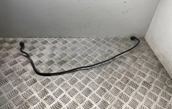 BMW 1 F20 F21 Engine coolant pipe/hose 8570061