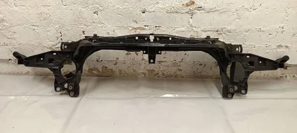 Porsche Cayenne (92A) Radiator support slam panel bracket 7P5805931