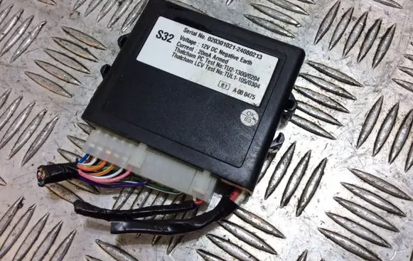Subaru Legacy Other control units/modules 020301021 24080213