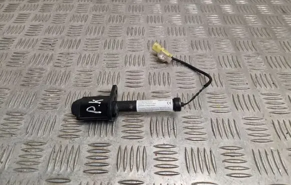 Peugeot RCZ Bonnet Pedestrian Airbag Actuator YM17301780B