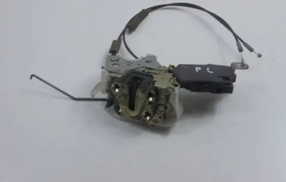 Subaru B9 Tribeca Front door lock