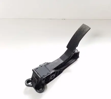 Mercedes-Benz R W251 Accelerator throttle pedal A1643000504