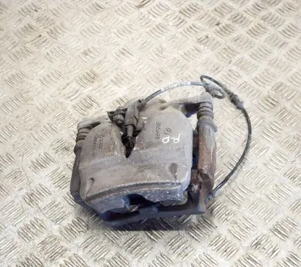 Mercedes-Benz E W213 Front brake caliper A2135402405