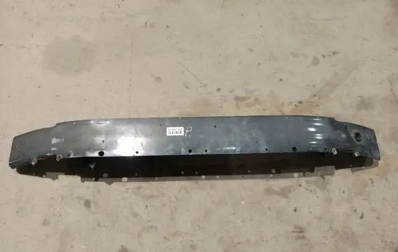 Opel Insignia A Front bumper cross member