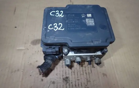 Opel Astra J ABS Pump 10096145073 10061933731