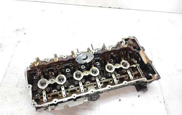 BMW X3 F25 Engine head N52B30A N52B30AF