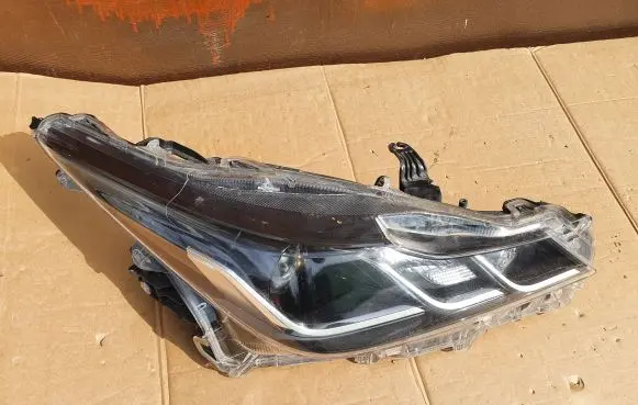 Toyota Corolla E210 E21 Headlight/headlamp 8111002T30