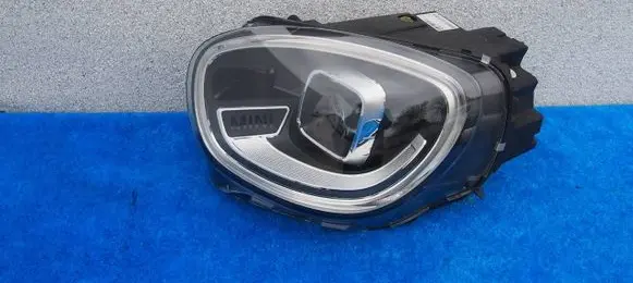 Mini Cooper Countryman F60 Headlight/headlamp 9881589