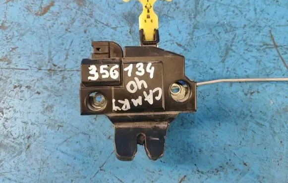Toyota Camry Tailgate/trunk/boot lock/catch/latch 6460006010