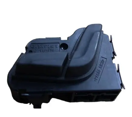 Mercedes-Benz C W204 Seat control switch A2048709010 03463875