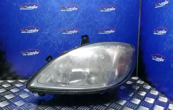 Mercedes-Benz Vito Viano W639 Headlight/headlamp 24670300LI 24670100L