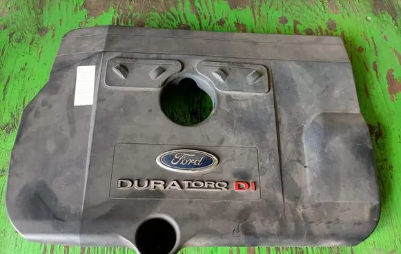 Ford Mondeo Mk III Engine cover (trim) D36ZA
