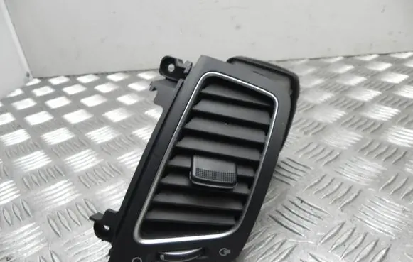 KIA Sorento Rear air vent grill 2P97420105 T9243
