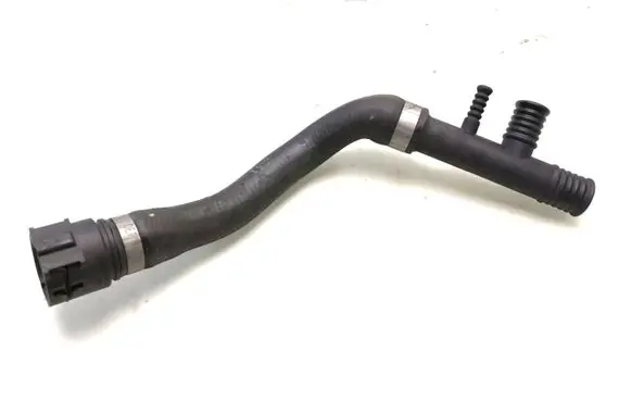 BMW 5 E39 Engine coolant pipe/hose 8379982