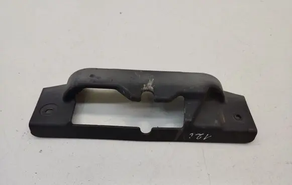 KIA Sportage Tailgate/boot lid lock trim 811951F000