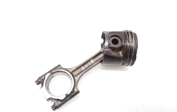 Volvo V70 Piston with connecting rod