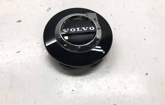 Volvo XC40 Original wheel cap 32243631
