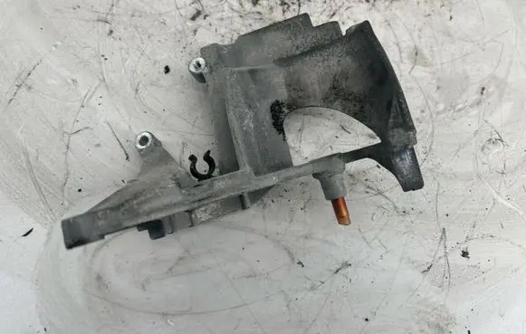 Citroen DS3 Fuel filter bracket/mount holder 9672309780