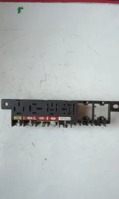 Audi A6 S6 C5 4B Fuse module 896083000 8L94182A