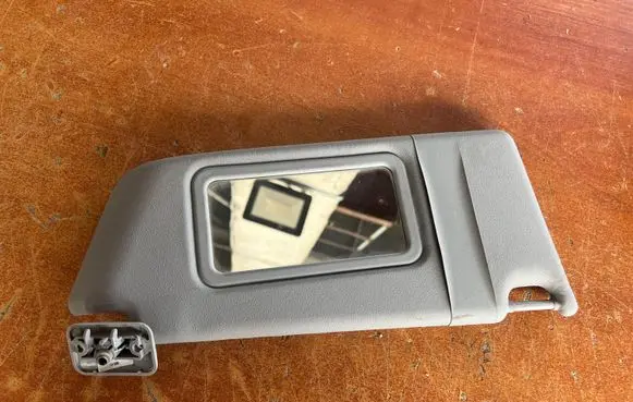 Opel Astra H Sun visor