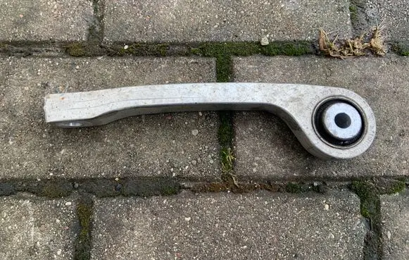 Rear anti-roll bar/stabilizer link