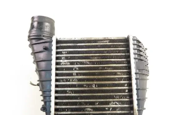 Volkswagen Golf IV Intercooler radiator 1J0145803A