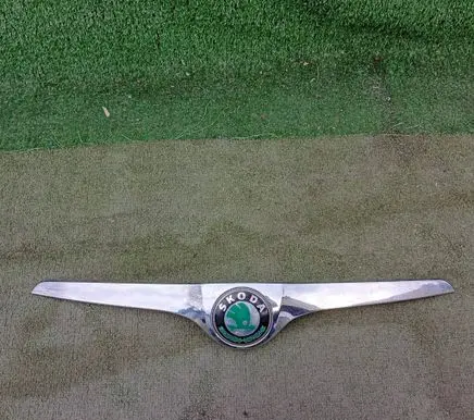 Skoda Fabia Mk2 (5J) Front grill 5J0853633