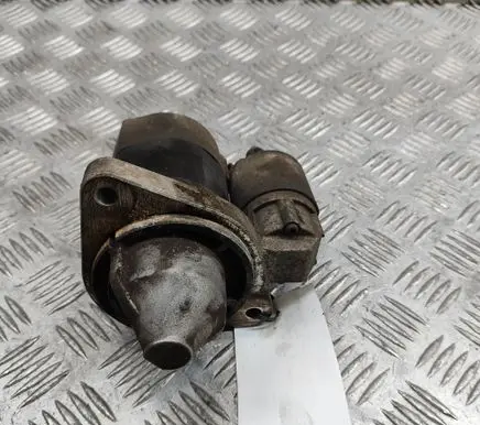 Ford Focus Starter motor CV6T11000GA