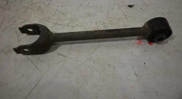 Toyota RAV 4 (XA50) Rear control arm