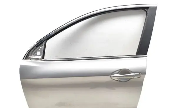 Nissan Qashqai Front door 
