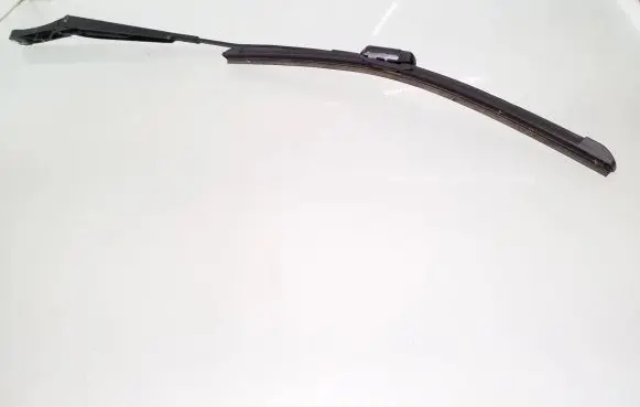 Volkswagen PASSAT B8 Front wiper blade arm 3G1955410