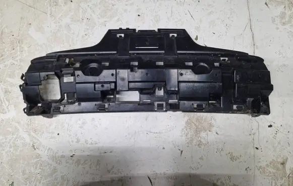 BMW 4 F32 F33 Rear bumper mounting bracket 7432638 15857711