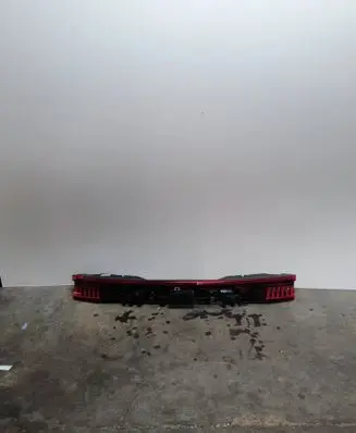 Audi Q8 Tailgate rear/tail lights 4M8945095P 90184886