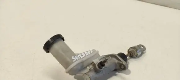 Mitsubishi Pajero Clutch master cylinder