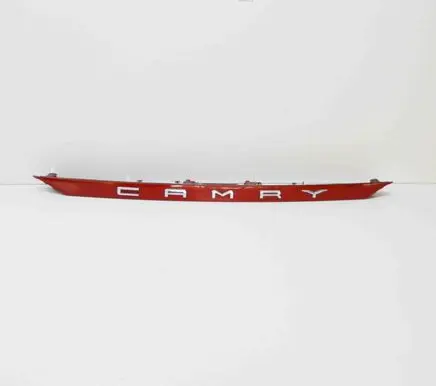 Toyota Camry VIII XV70 Trunk door license plate light bar 7680133670 7680133680