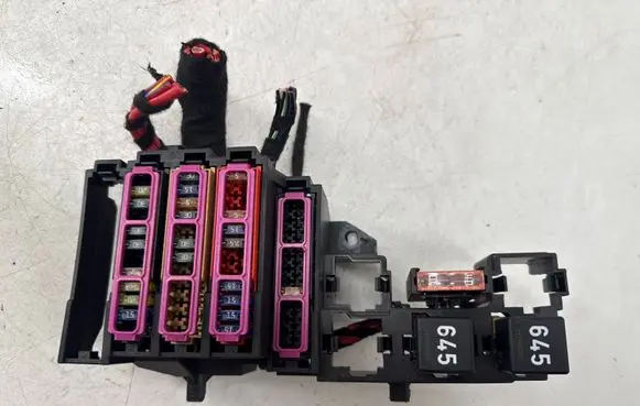 Audi Q5 SQ5 8R Fuse module 8K0971845A