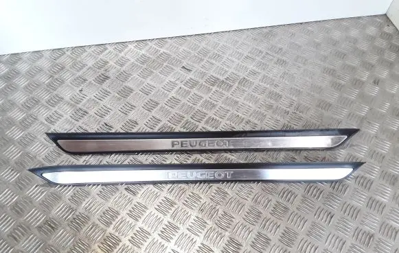 Peugeot 607 Front sill trim cover 9629149677 9629149577