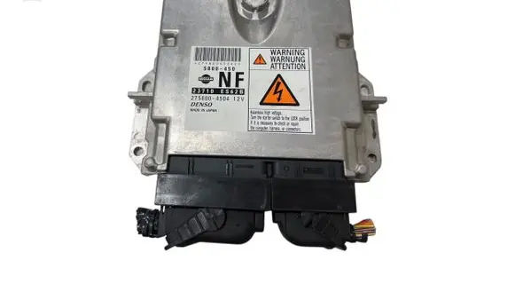 Nissan X-Trail T30 Engine control unit/module 23710ES62B 5800450 2758004504