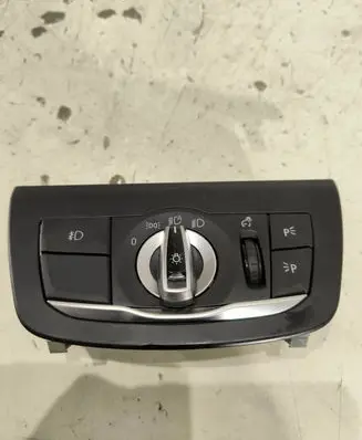 BMW X3 G01 Light switch 9472964
