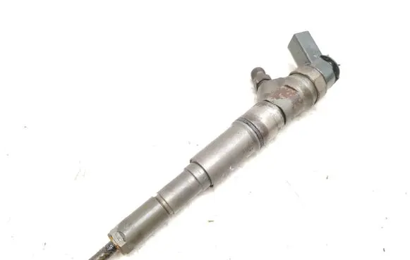 BMW X3 E83 Fuel injector 0445110216
